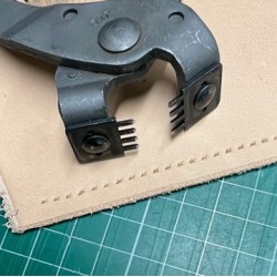 4360_4 Reikähaarukka 4 talttaa