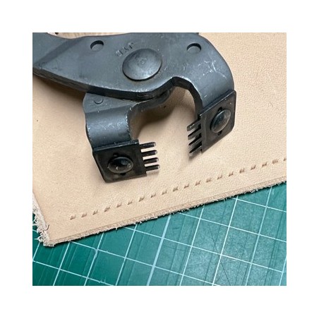 4360_4 Reikähaarukka 4 talttaa