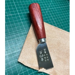 4363 Nahkahihnaleikkuri