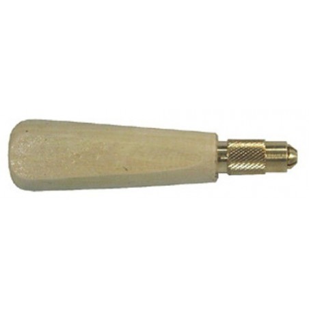 Naskali vaihdettavalla terällä, yksi terä tulee mukaan.