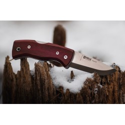 Helle 654 Raud M lahjapakkauksessa